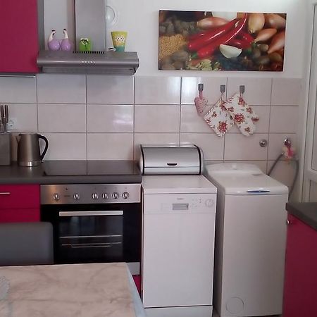 Apartment Masa Pirovac Buitenkant foto