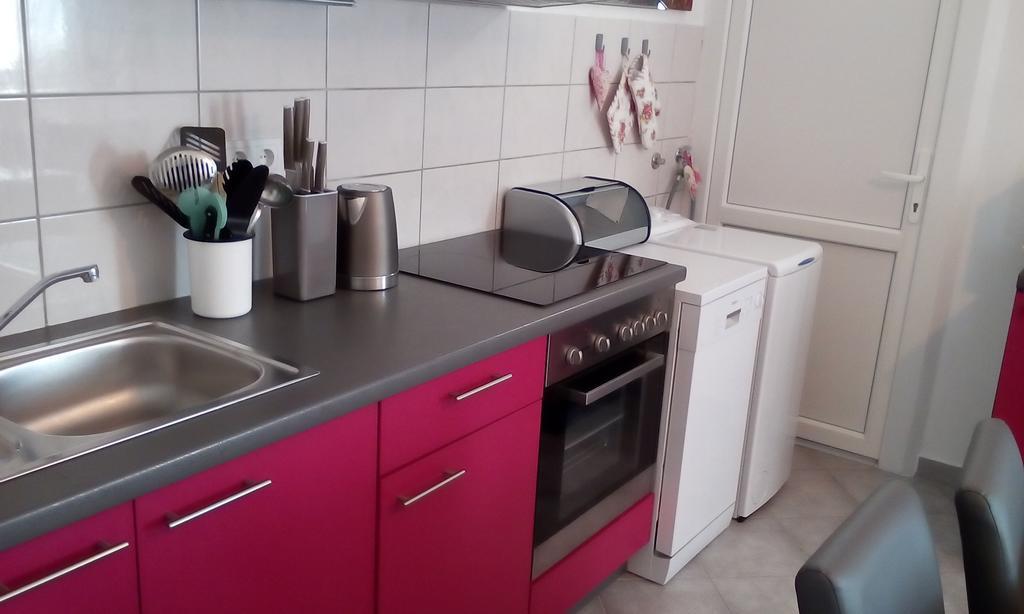 Apartment Masa Pirovac Buitenkant foto